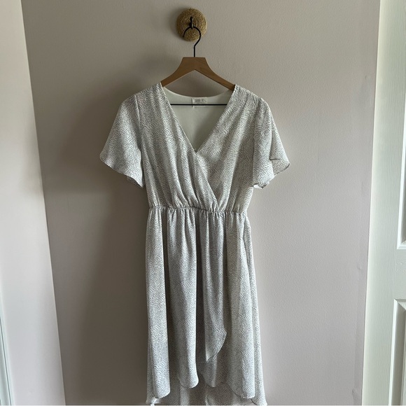 Sienna Sky White Patterned Midi Dress - Picture 3 of 7